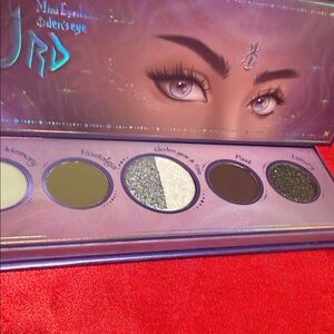 WOW POSHMARK - Authentic Oden’s Eye URD 5 Pan Eyeshadow Palette